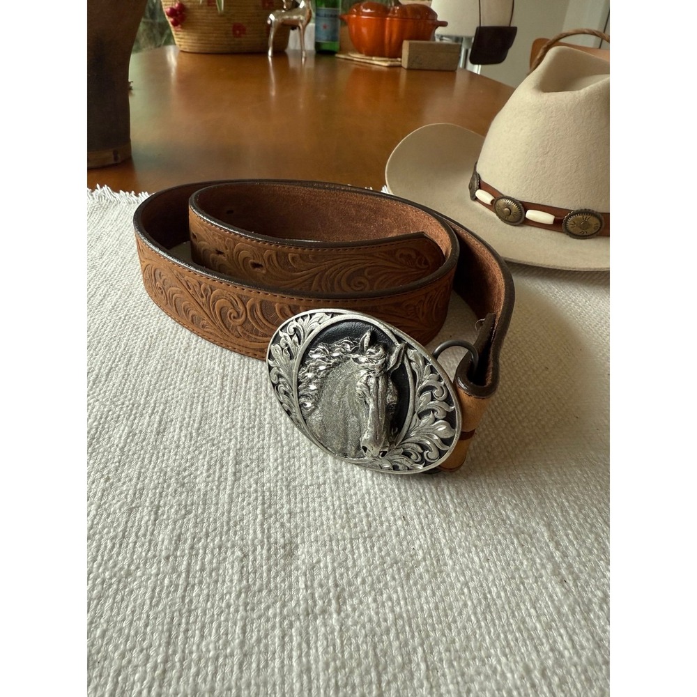 Vintage bergamot horse head belt buckle
